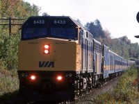 The westbound "Atlantic" is in Windsor Junction. Note that this trains still has an old FB unit and a steam generator car trailing the newish F40PH.