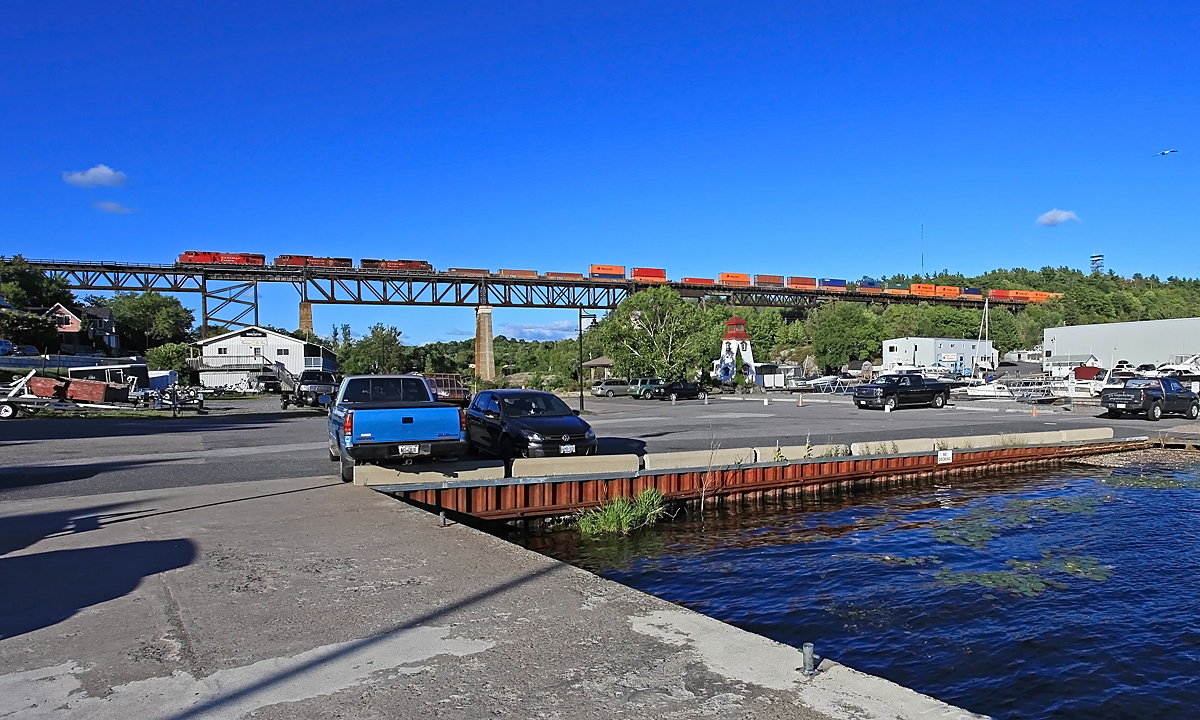 Railpictures.ca Wayne Shaw Photo On our trip to Parry Sound last