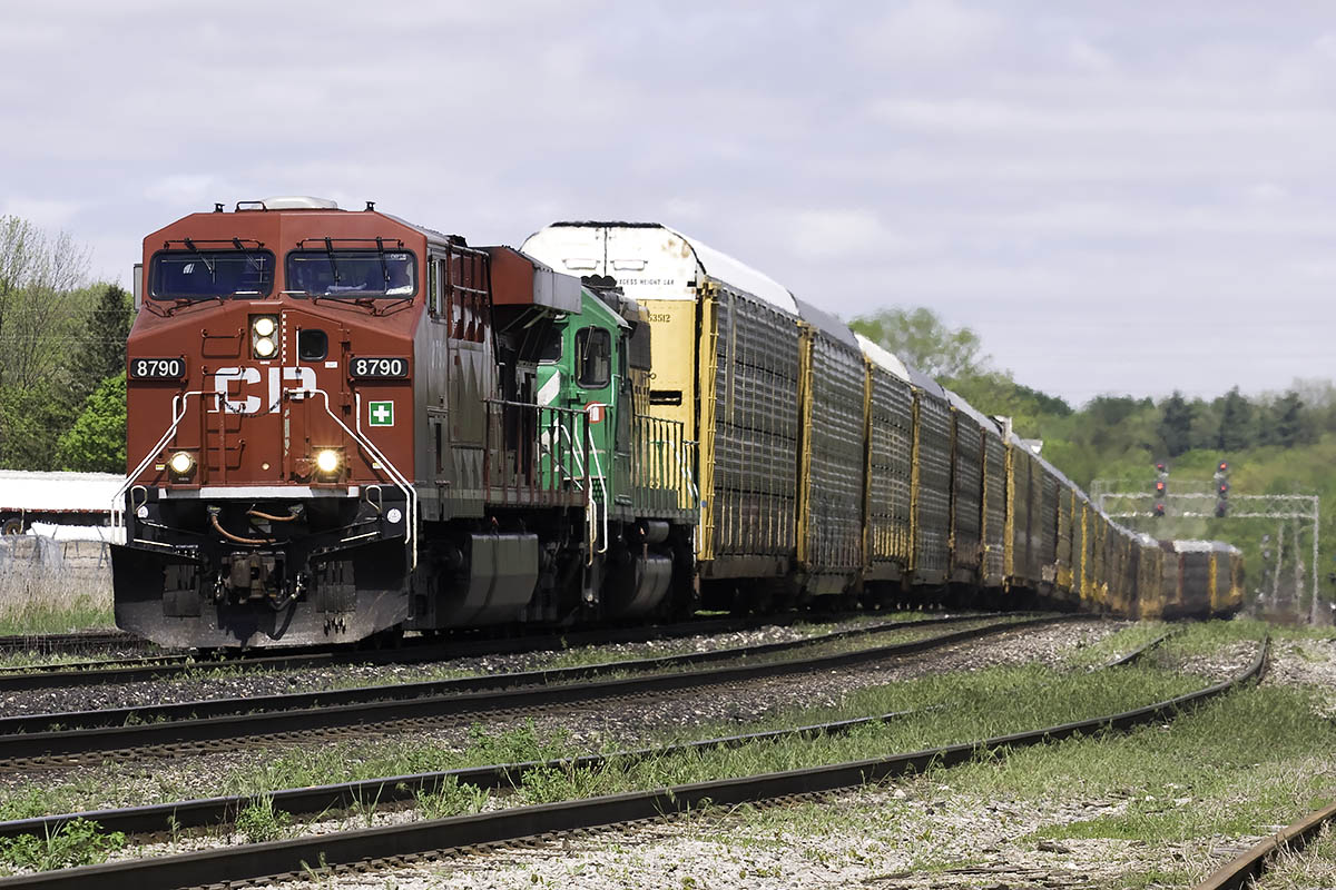 Topping the escarpment.