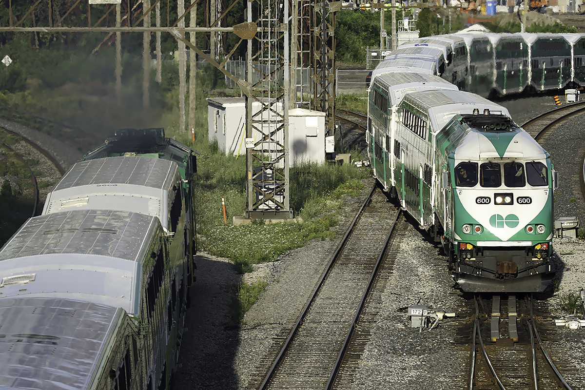 F59 west, MP40 east.