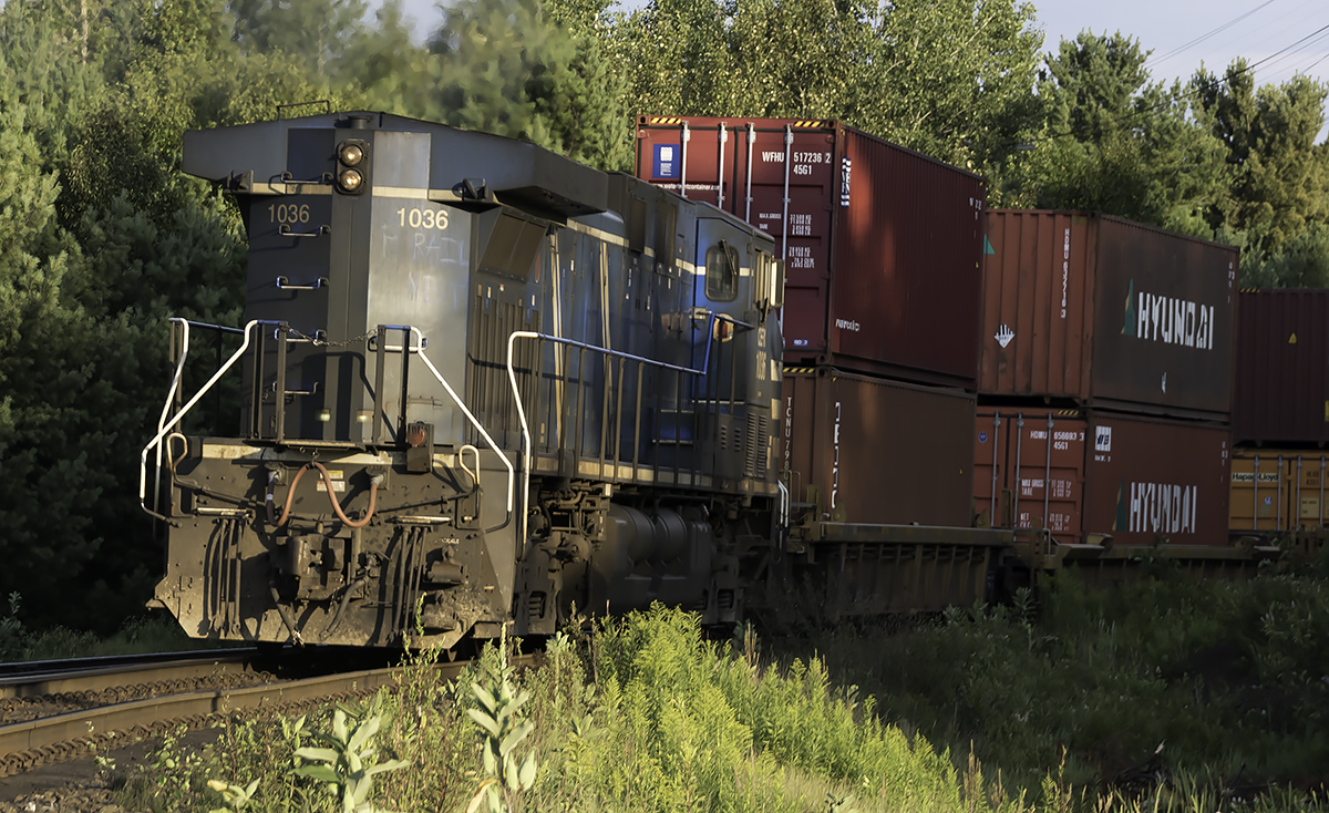 Shoving hard on the tail end of a "not as long as usual" CP southbound (3 total units spread out)on a weekend when the Parry Sound and Bala Subs were devoid of trains from 7am until 6pm, and even then, pretty quiet.