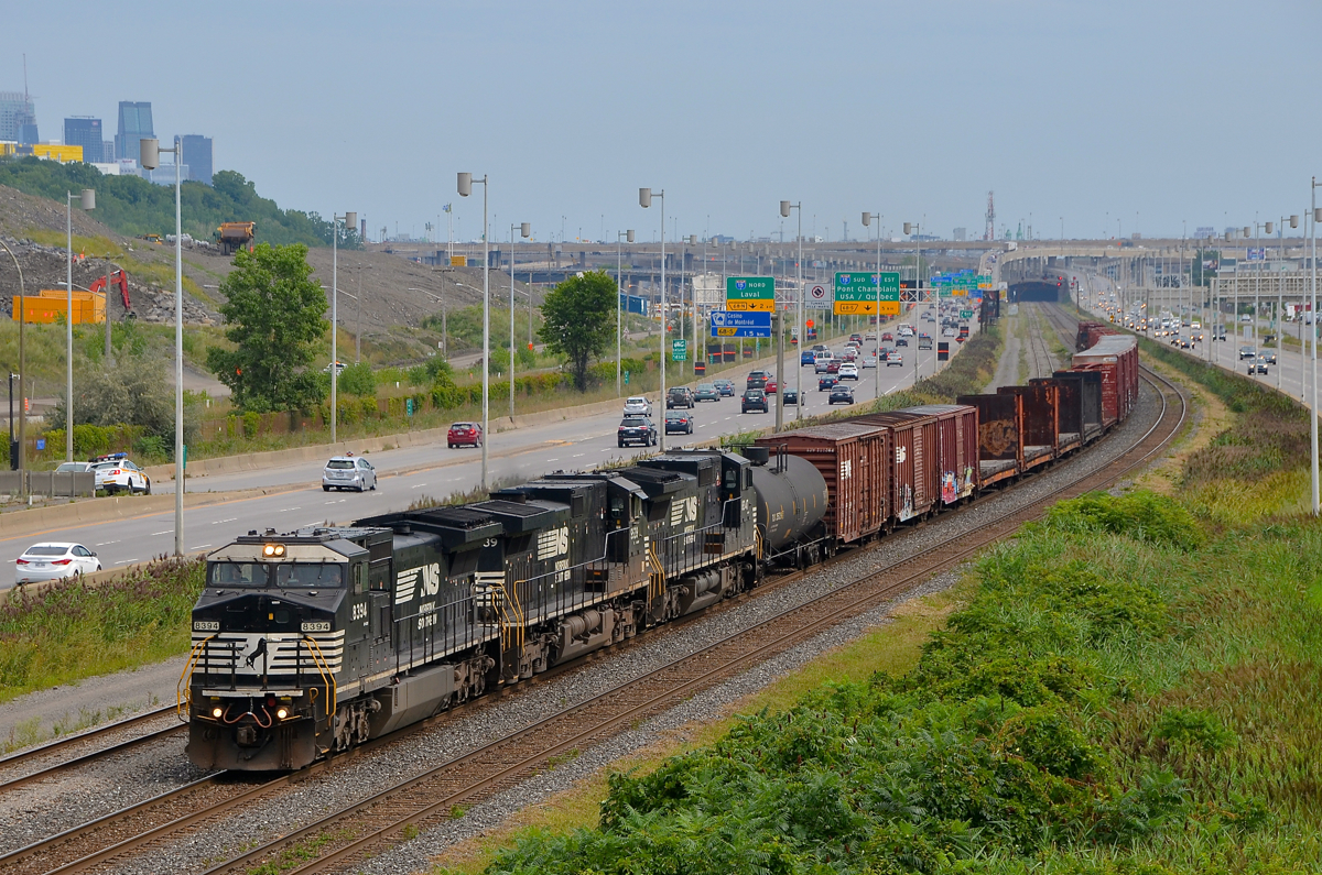 CN 529 has a pair of ex-Conrail Dash8's bracketing a Dash9 (NS 8349, NS 9539 & NS 8347) as it approaches Turcot West with only 28 cars in tow.