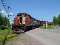 CN 4810 & CN 4762 Switching the CN Caledonia Spur in Northern Moncton. This neat Spur is a nice loop track, which has lots of great switching. 