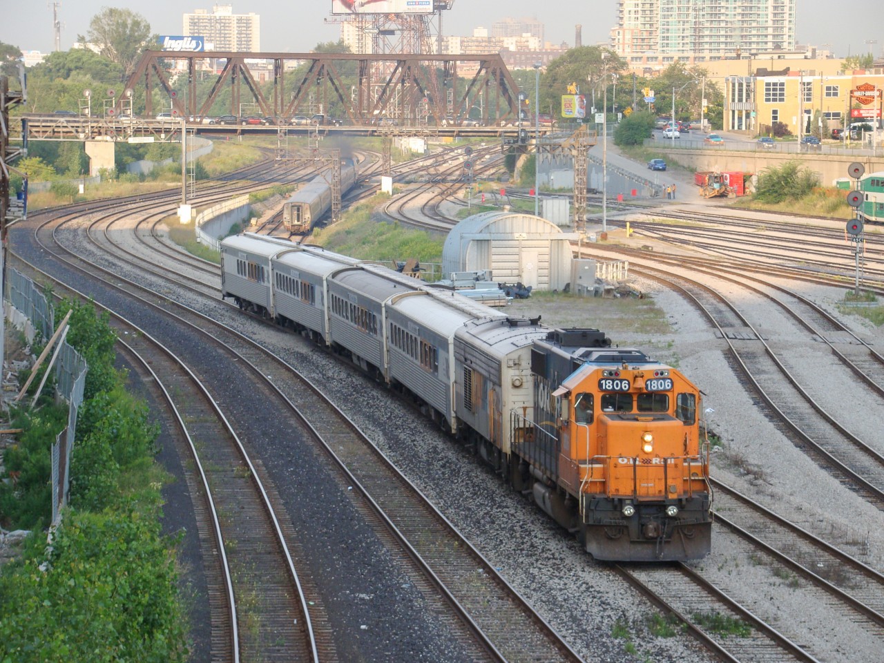 The Northlander heads towards Toronto Union Station to entrain passengers heading towards Cochrane and points in between.