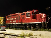 Built in 1957 GP9u 1594 is now property of the Ontario Southland. It was originally numbered 8660 as a high hooded unit. It was declared a surplus locomotive in April 2015.