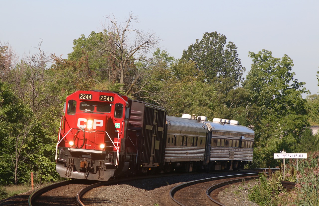 CP's eastbound TEC train is seen rolling through the curve just east of the GO station in Streetsville as it heads to Toronto yard. Over the years I've seen these trains powered by just about anything on the roster including C424s, GP35s, GP38s, GP9s and typically these days the new GP20C's.
