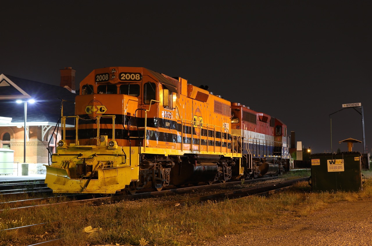 The new kid on the block, recently transferred Quebec Gatineau GP38 #2008 slumbers the night away with RLK GP40 #4095 beside Kitchener's VIA/GO station. The 2008 started life on the Penn Central while 4095 worked for Canadian National.