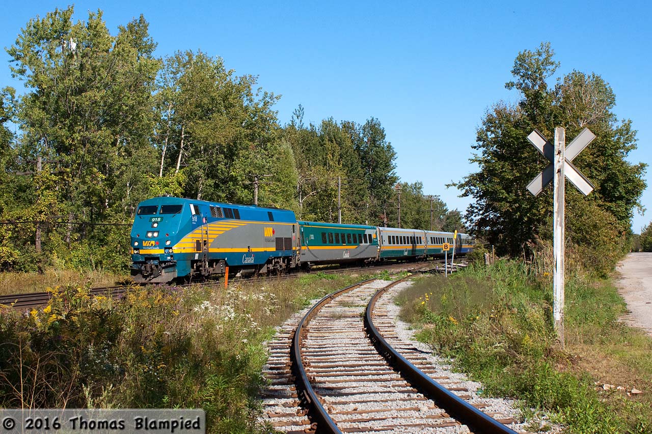 45 passes the siding for Rohm & Haas Chemicals on its way to Toronto Union Station. The siding connects to one of the very few rail-served customers left between Toronto and Oshawa. By comparison, there remain far more active connections between Toronto and Hamilton.