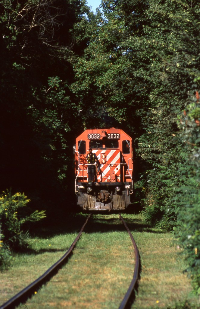 For a couple of weeks in the summer of 2003 CP operating plans seemed to have the Guelph Jct Turn lifting the empties from ADM mill in Streetsville and the Stonetrain (Streetsville Turn) following closely behind to spot the load's. This presented an otherwise tough to come by opportunity to shoot light power on the ADM spur. I always found this little spur to be photogenic.