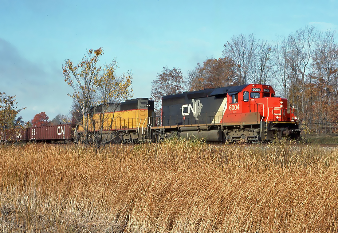 Eastbound Canadian National GMD/Alstom SD40u 6004 with CN EMD SD40-2 6108 (Ex-UP 4108, nee MP 808).