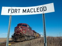 CP 8614 West brings life to an otherwise static scene just west of Fort Macleod AB on CP' Crowsnest Sub. 