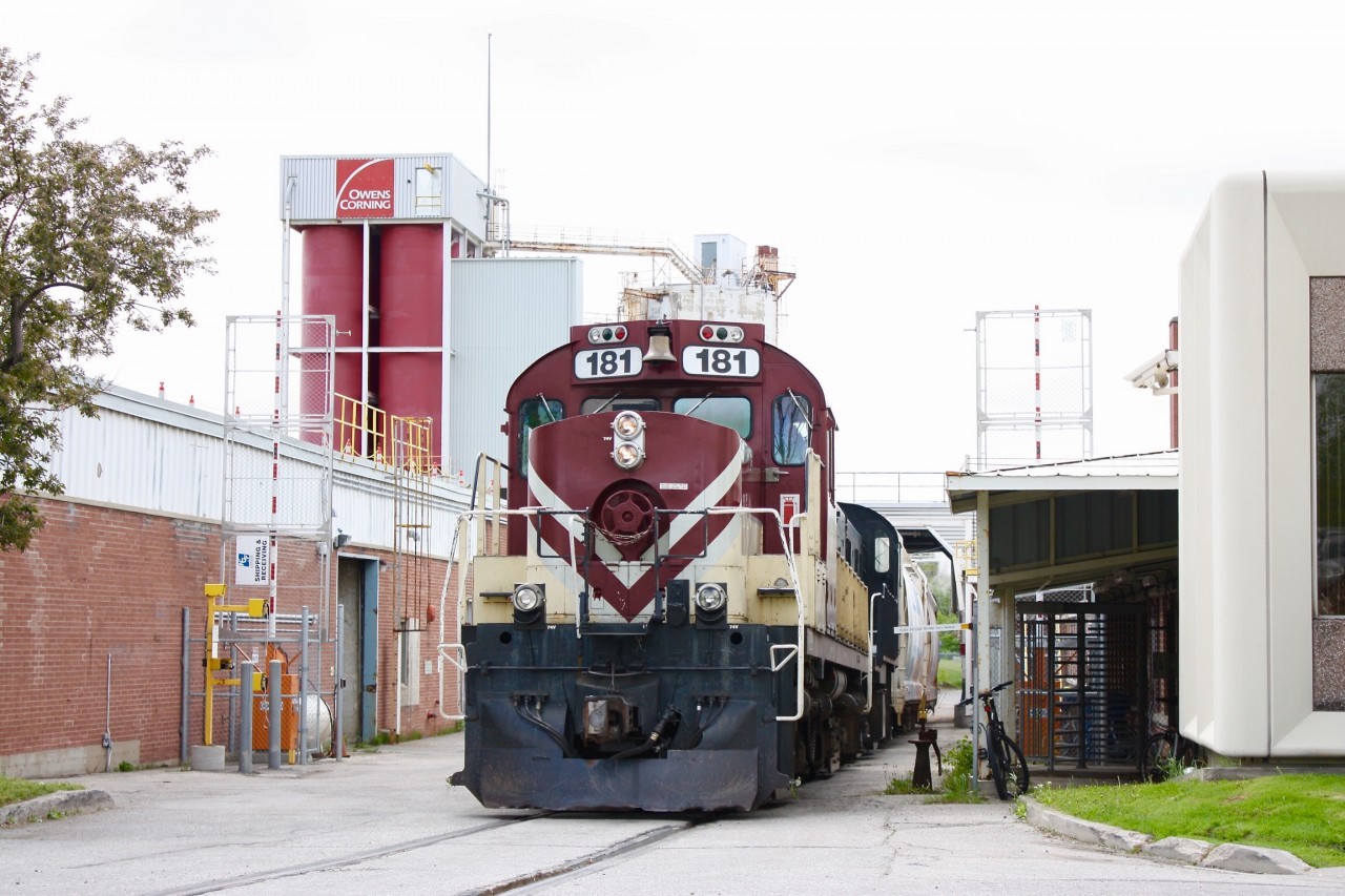Getting decent shots of the OSR switching Owens Corning in Guelph was never an easy task. It was always a back lit shot so a bright and cloudy day worked best. It's an interesting industry with tracks buried in the pavement, and at times was almost switched daily, but times have changed. Reports have it that it was last switched in June 2016 and is no longer receiving shipments by rail. Makes me glad that I got the few shots I took over the years.