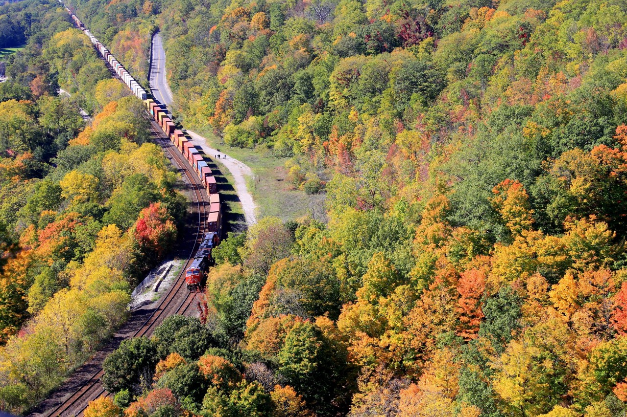 CN 148 glides down Dundas peak. Is this elevated enough or what!