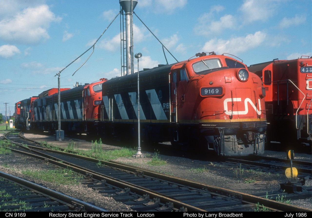 CN 9169 and company on Rectory Street Roundhouse Service track July 1986