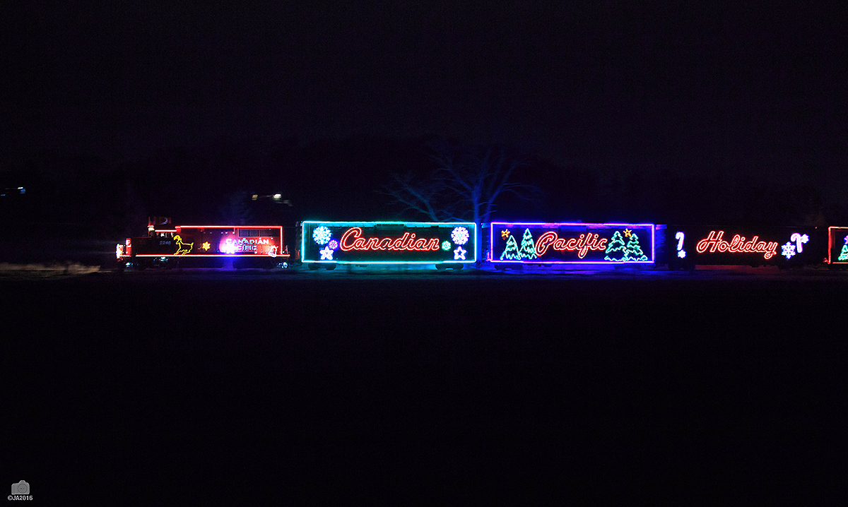 The American Holiday Train continues on west after the show in Ayr. Next stop Woodstock, CP 2246 rolls right along through the east end of Wolverton.