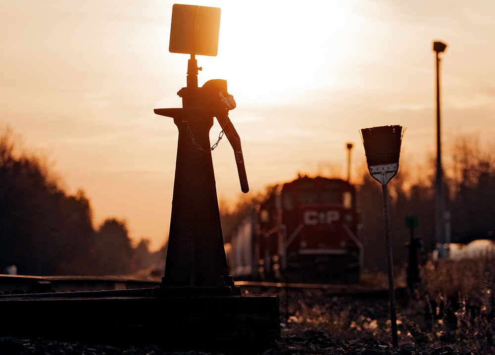 It's that time again, the switch brooms are out and poised at the ready for the first upcoming snowfall. Meanwhile the crew on T69 has tied the power down in Mainline Three and headed to the hotel for a quick 6 hrs rest before the trip back to London.