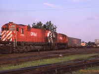 CP4700 and 4566 arrive in Windsor Yard 