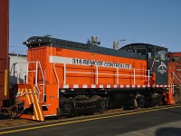 ArcelorMittal EMD SW1500 no.316 newly rebuilt, passing through Bathurst, N.B. on a northbound CN train, Nov. 05, 2009. 