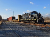 Ryan Gaynor's recent pic inspired me to upload some a Trillium picture. Trillium 1859 is seen here returning back from servicing a few industries in St Catharines, and preparing to head back to Welland.  This was taken one year ago today, and I'd much rather have the weather in this photo, as I recall it being decently warm, and at least sunny. 