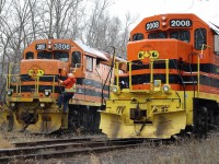 The year 2016 has thrown many challenges at the GEXR as far as motive power goes. The scene here at Guelph makes one wonder "who's railroad is this?" There is no home power visible here this day as train 580 pulls into the yard with borrowed QGRY GP38 2008 in charge. Behind 580 is train 582 out of Preston with borrowed SLR GP40X slug set 3806/806 filling in for ailing and borrowed QGRY GP35 2500. The crew of 582 have just started up the GP40X and will now go grab 580s train and bring it into the yard before 580 heads back to Guelph with cars lifted from 582.