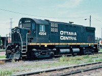 Ottawa Central MLW C-424 No.4204;nee CP 4204, at Ottawa, Ontario June 30, 2001.