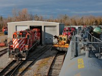 A pair of GP9u's back out of the shops to start the day, due to problems with the 1591, the engineer will go back to the shops and grab the MLW's. 