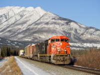 An immaculate CN C40-8M 2454 leads train M301 west on the Edson Sub a few miles east of Henry House.