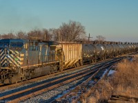 With CP 8950 in the lead, CEFX 1059 pushes hard at the rear of 650 through Lovekin. (1602hrs)