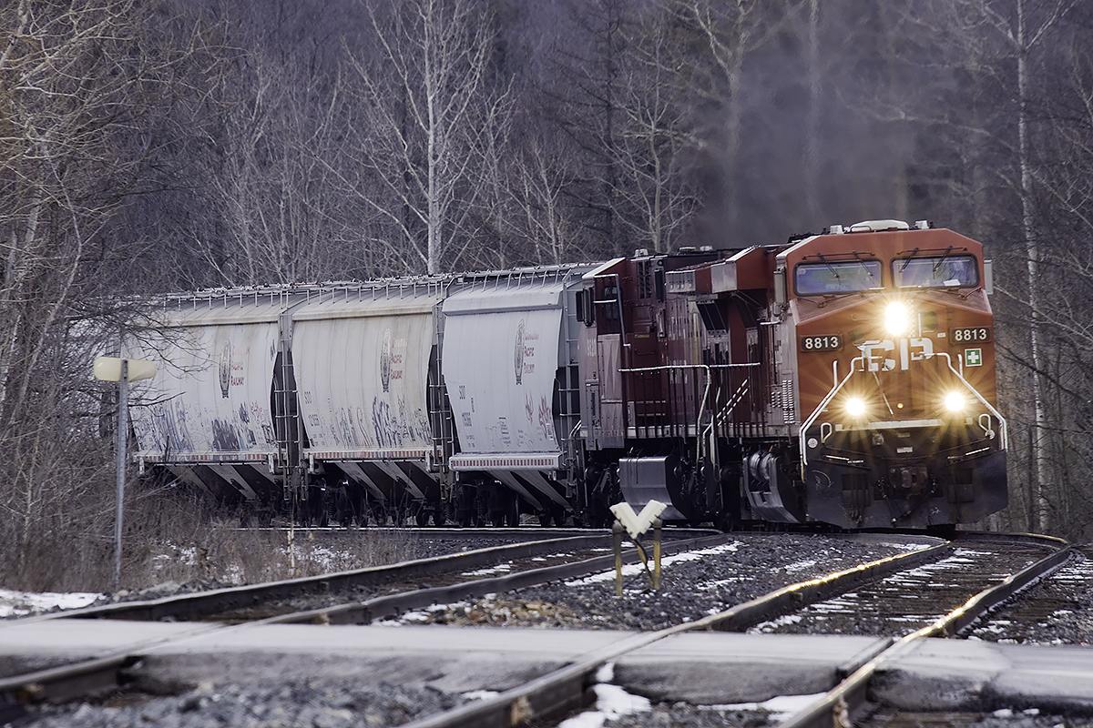Screaming along at the top of the escarpment doing a healthy 10mph. Sweating the assets to quote Greg McDonnell.