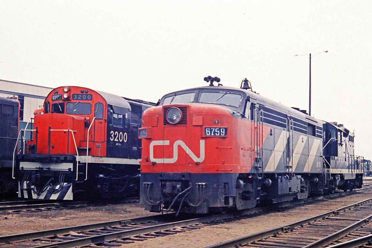 MLW FPA-2 6759 with C-424 class leader 3200 are at Maple Yard (now MacMillan Yard) when access to the engine shops was easy.