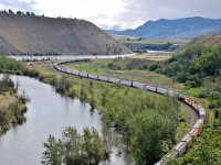 Looking eastwards at Walhachin as CN 5530 leads a mixed freight towards Kamloops.