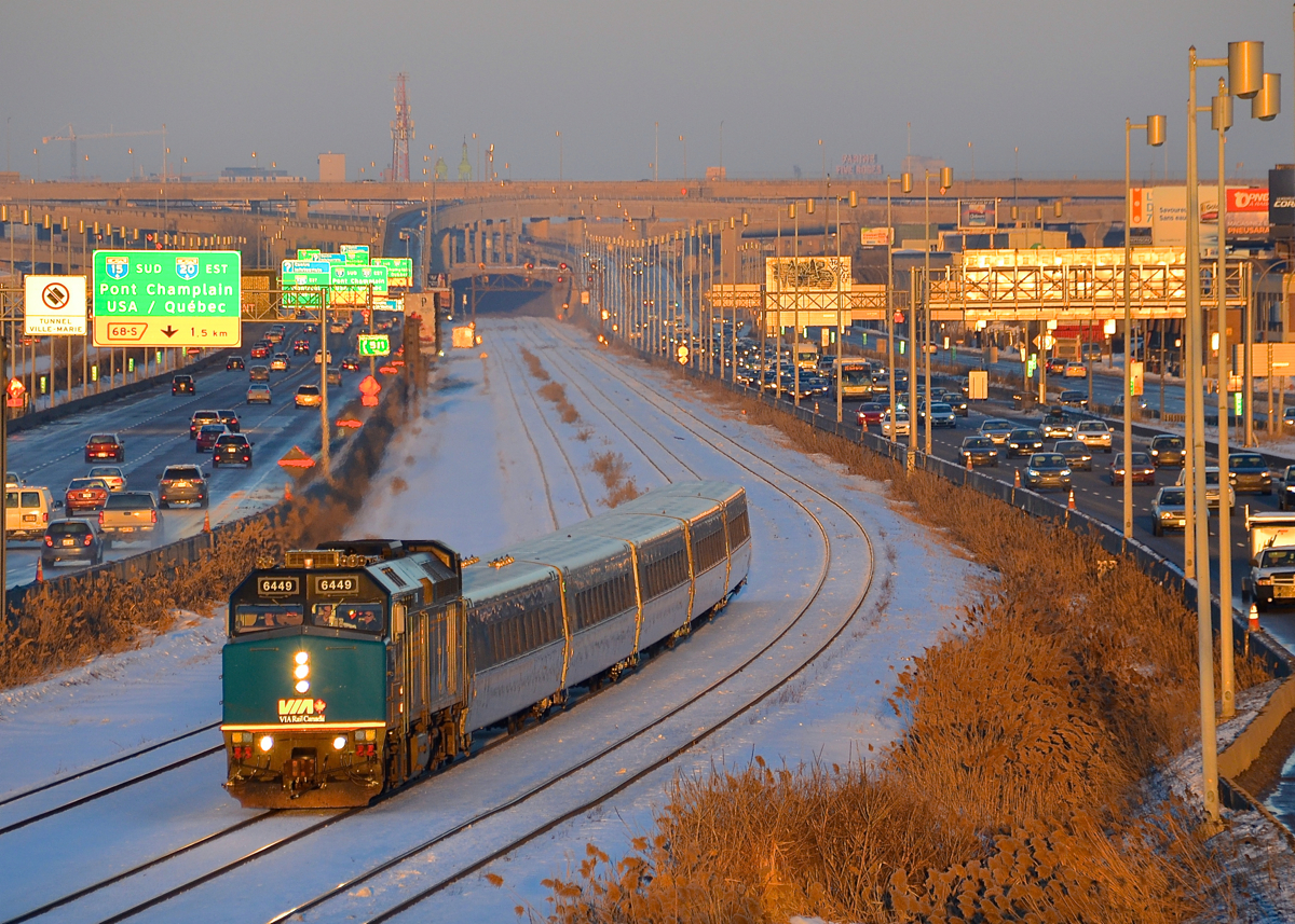 VIA 6449 leads VIA 67 westwards about twenty minutes before sunset. This scene will change drastically very soon, with CN's main line being relocated to the left of the photo, almost for sure as soon as this year.