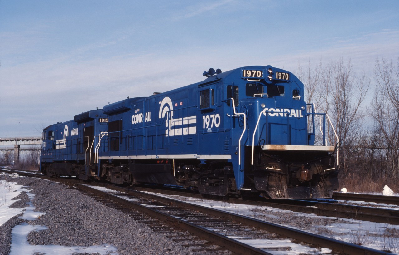 Conrail's local waits at Adirondack Jct with a pair of B23-7s.