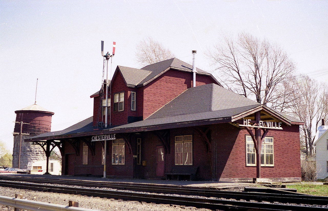 Classic old CP station, located on the north side of town in this view from 40 years back. I find it fascinating too that the old 'steam era' water tower was still in existence. By then, there were very few of them left. When the station was removed, at least a good hunk of it ended up on a farm in the SW area of town, serving as a garage behind the main residence and it has been altered quite a bit.
The village of Chesterville, pop about 1500, was born as such in 1890 but was dissolved into the township of North Dundas in 1998. This sleepy town is still surrounded by mostly dairy farms and quiet meadows.....