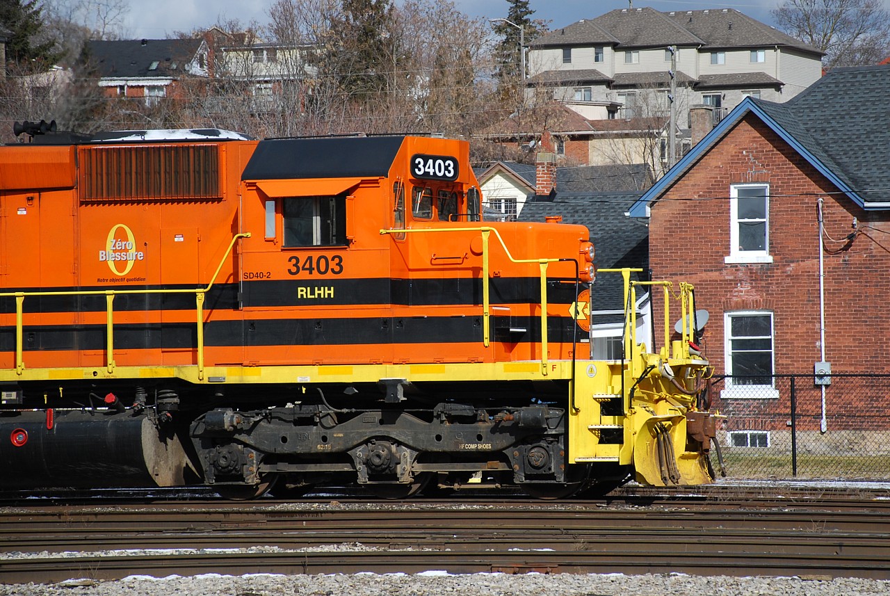 Municipalities receive complaints from the public all day long; anything from their garbage not getting picked up, to burnt out streetlights, to the noise that trains make in the rail yard.  The first question most would ask is “Did you not see the rail yard when you were considering buying the house?"  It MIGHT be a tad disruptive for the residents of Usher Street when an SD40-2 idles outside their bedroom windows for half the night, so I SOMEWHAT sympathise for them.  Somewhat.  RLHH 3403 was set off by 597 in the night, and would be taken down to Hamilton by 596 after they switched Ingenia.