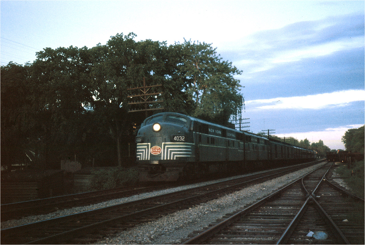 Train 51 arriving at Hamilton from New York City, June 1961.