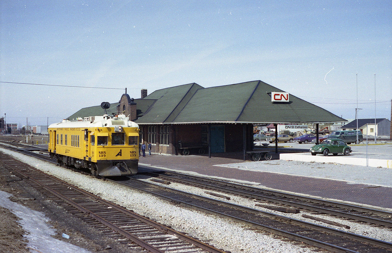 I remember being out on this beautiful early spring day thinking about how nice the weather was and how scarce the trains were. Often, that is the way it goes. The station has been upgraded with the 'VIA' signs (and now no VIA serves here)and an addition on the far end used to house a Bingo works, but now is home to some sort of church. Out front has been altered for the seasonal GO Transit service. Sperry Rail Services does a south track inspection. Other than a CN track-car, thats all I logged that long ago morning.........