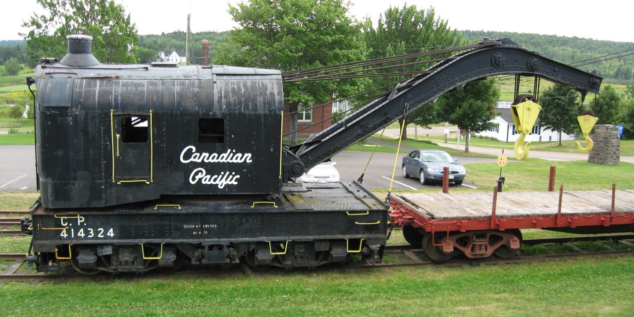 This 100 ton Industrial Brownhoist crane was assigned to the Dominion Atlantic Kentville NS auxiliary train for many years. Now it spends it's retirement years as part of the New Brunswick Railway Museum collection on the former Salem & Hillsborough Rwy property.