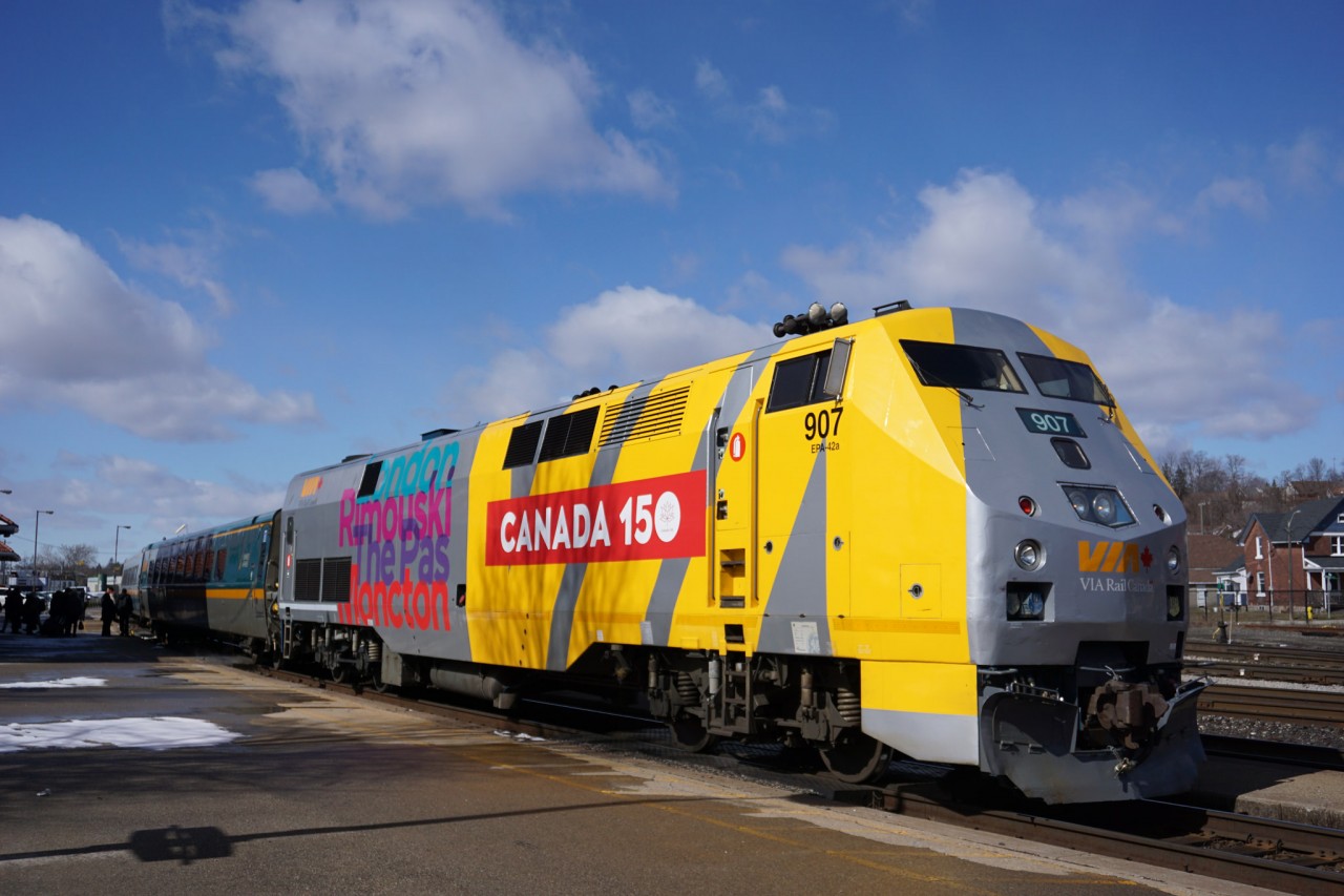 This is the third time that VIA 907 has made an appearance on the Dundas Sub.
