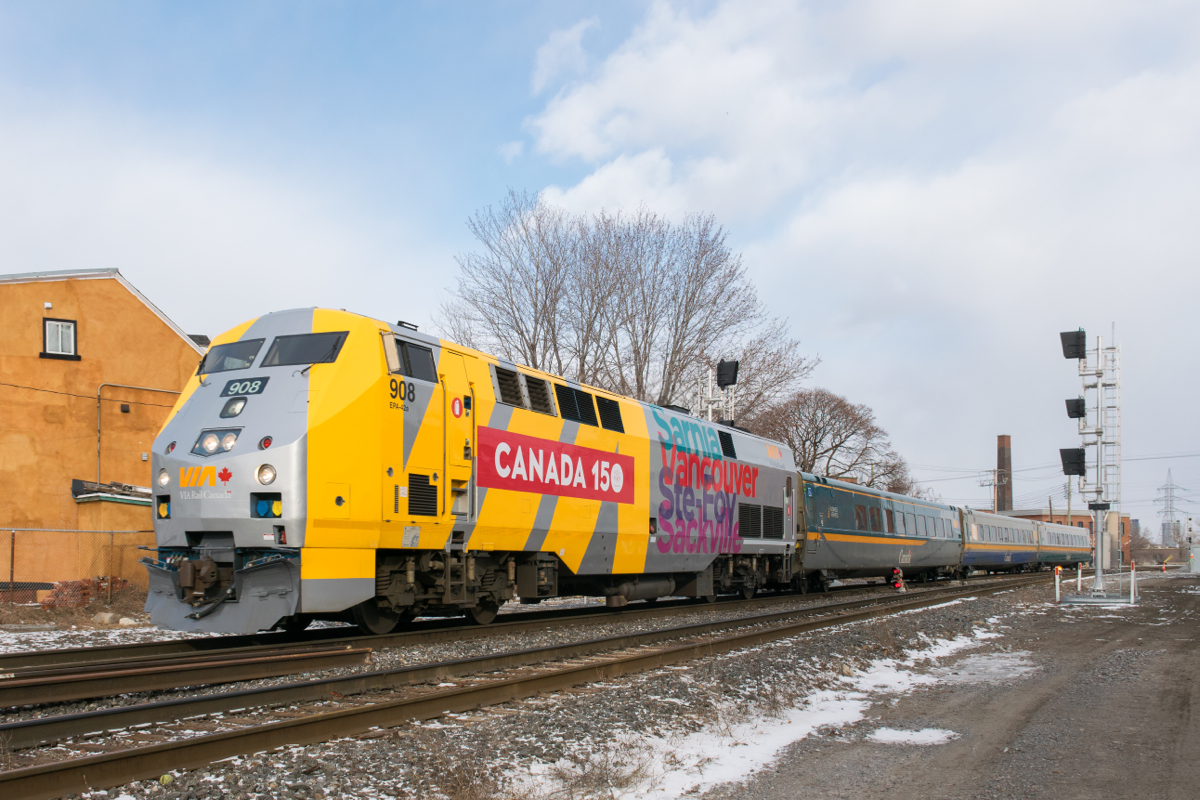 More and more VIA engines are getting wrapped for Canada's 150th anniversary this year, with 22 to be painted in total. Here wrapped VIA 908 leads VIA 67 towards its next stop at Dorval.