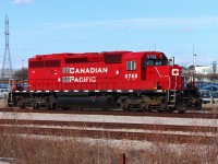 Another fallen soldier has turned its last wheel on CP as it sits in the Oshawa transfer. 5755 will be lifted by 546 this week and will be forwarded to K&K recycling for scrap.
