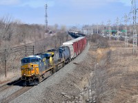 CSXT 5207 & CSXT 416 lead a 78-car CN 327 through Beaconsfield on a gorgeous and warm afternoon.