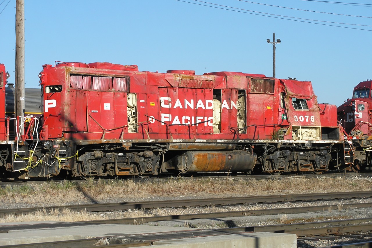 This unit was involved in a derailment at Bow Island, in Southern Alberta.