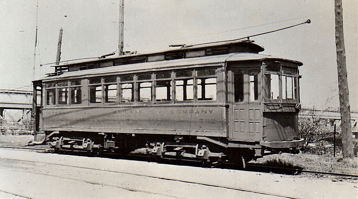 Following up Eric May’s photo of the Great Gorge Route, here is International Railway Company 732 posing on the Canadian side. (Perhaps one of our Niagara hands can identify the bridge in the background and pinpoint the exact location.)

This 2 1/4 x 4 1/2 print by an unknown photographer is dated May 20, 1932, less than five months before the Canadian portion of the line was abandoned.