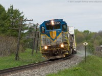Delaware & Hudson 7304 leads the weed sprayer train towards the small town of Ayr at Mile 66 of the CP Galt Subdivision.
