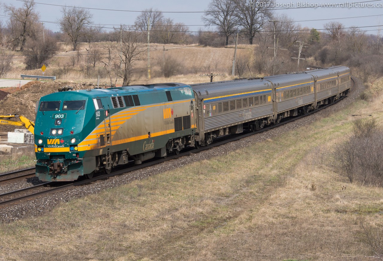 Just over a month ago I found myself standing up on Garden Avenue again waiting upon Via 73.  On April 11, 2017 it featured an identical consist to what I shot today minus 903 being wrapped.  You can really see why they are wrapping the units in this comparison.