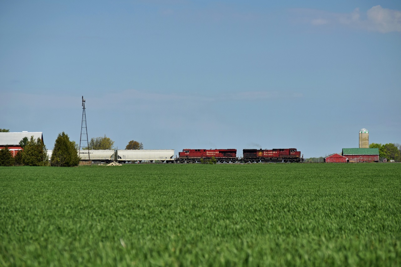 CP 9829 and 8705 pull off the siding after meeting with a westbound. The flat and open farmland makes for many  great shot opportunities. Definitely an area worth checking out if your looking for good countryside shots.