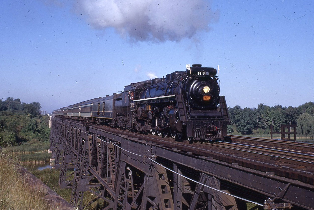 Another UCRS 6218 excursion, Sept. 28, 1968 going east over Jordan Harbour.