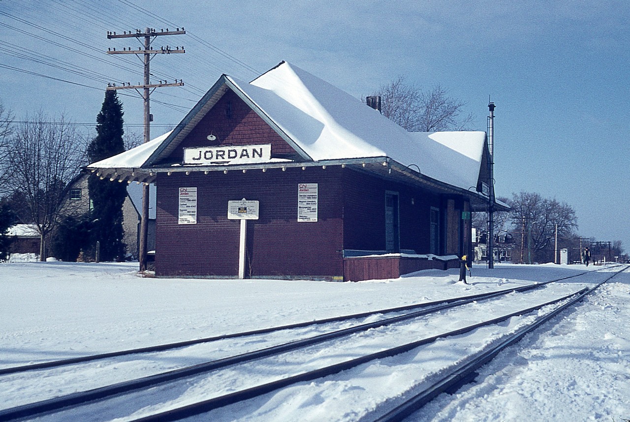 Railpictures.ca A.W.Mooney Photo On a cold February day I went to