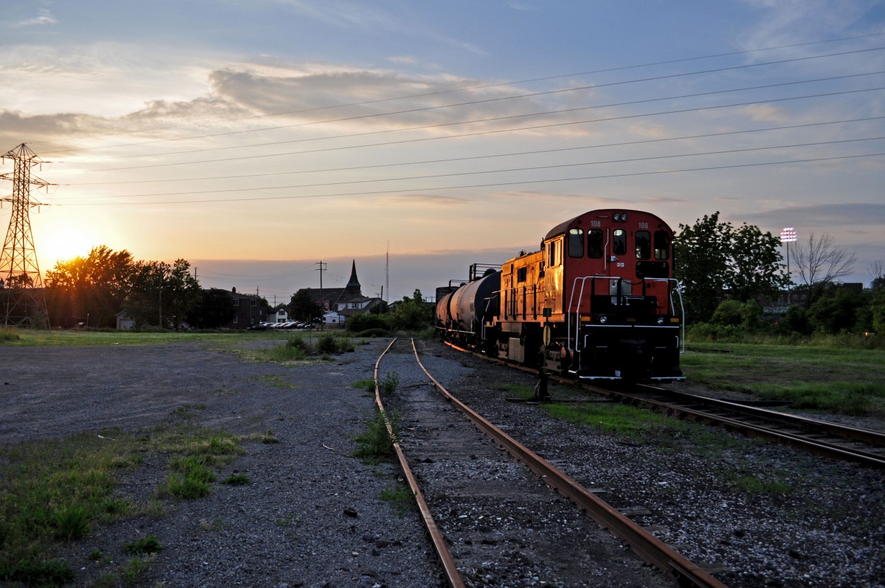 Trillium 108 bathes in the last of the day's sunlight in the Merriton yard.